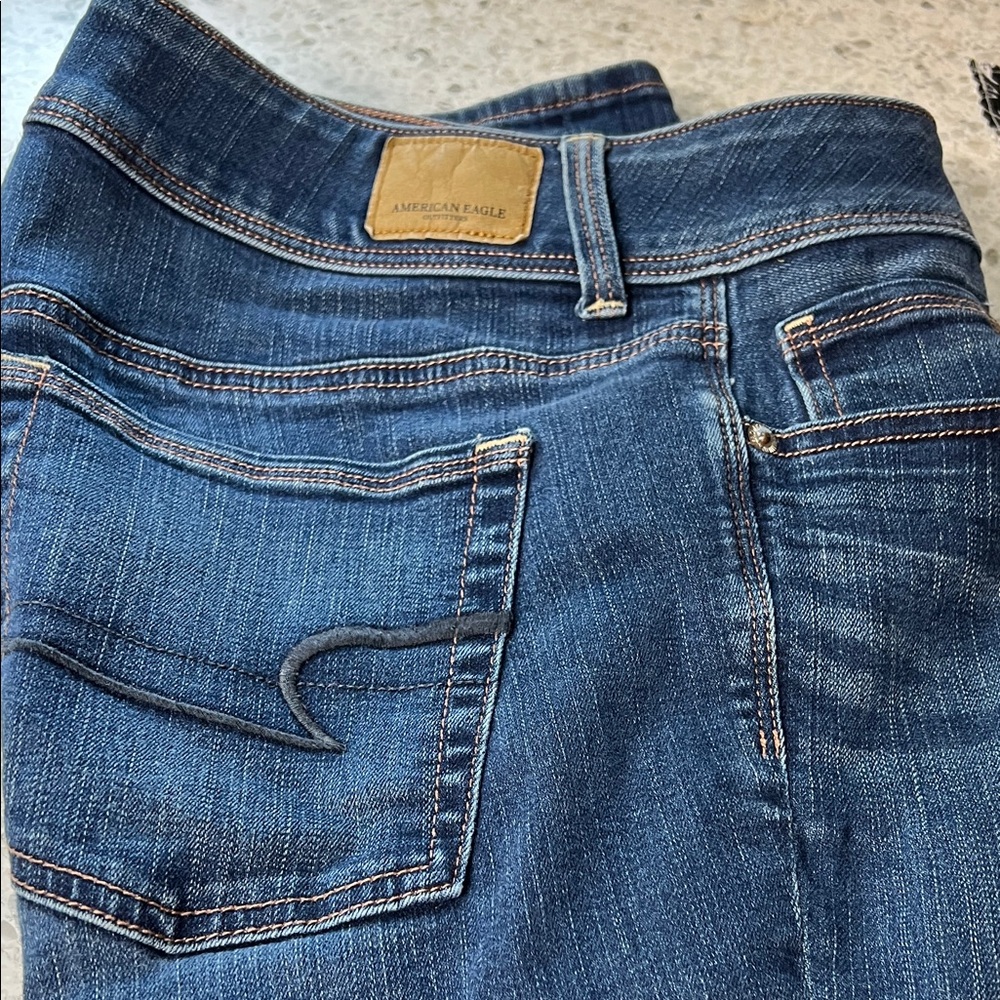 American Eagle Outfitters Women's Dark Blue Jeans